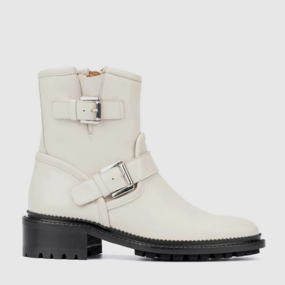 Size 9.5 AQUATALIA Omayda Boots Off White